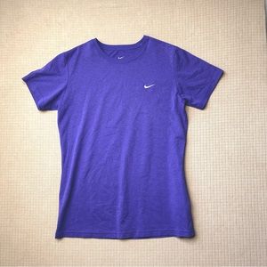 Nike Dri-Fit T Shirt Womens M Short Sleeve Moisture Wicking Stretch Scoop Neck